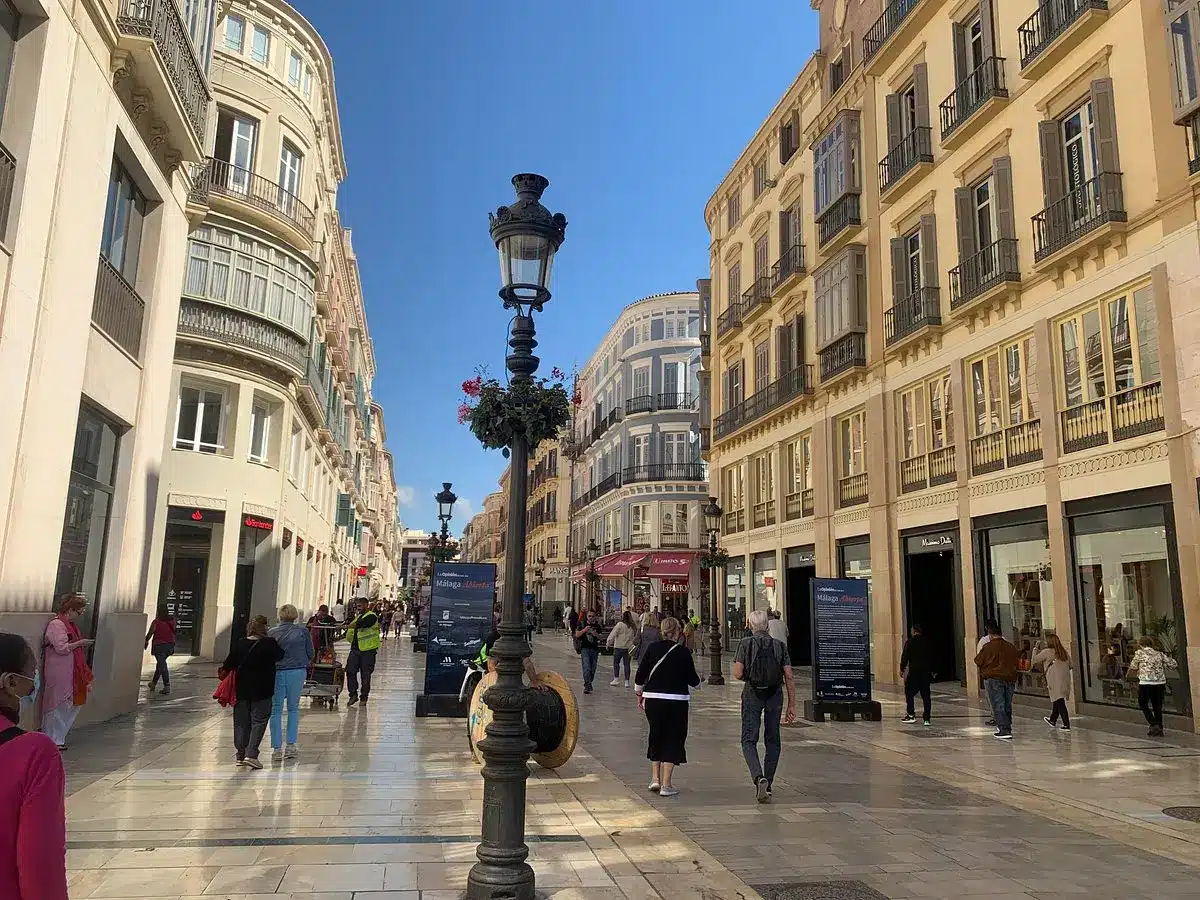 Calle Larios, travelling to Malaga